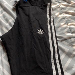 Adidas leggings